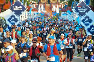 BIB: 150, 3438, 305, 63301, 4120, 178
                            <button type="button" onclick="openModal(22748543)" class="btn btn-primary btn-sm float-right btn-popup" data-toggle="modal" data-target=".modal-high-quality">
                        <i class="fas fa-shopping-cart"></i> Add to Cart
                    </button>
                                            <button type="button" onclick="isThisMe(22748543, true)" class="btn btn-success btn-sm float-right btn-popup btn-isme hidden" data-toggle="tooltip" data-placement="bottom" title="นี่คือรูปของคุณใช่ไหม คลิกที่นี่เพื่อเอาเข้าอัลบั้ม">
                        <i class="fas fa-plus"></i> Add to album
                    </button>
                    <button type="button" onclick="isThisMe(22748543, false)" class="btn btn-warning btn-sm float-right btn-popup btn-isnotme hidden">
                        <i class="fas fa-ban"></i> Remove from album
                    </button>